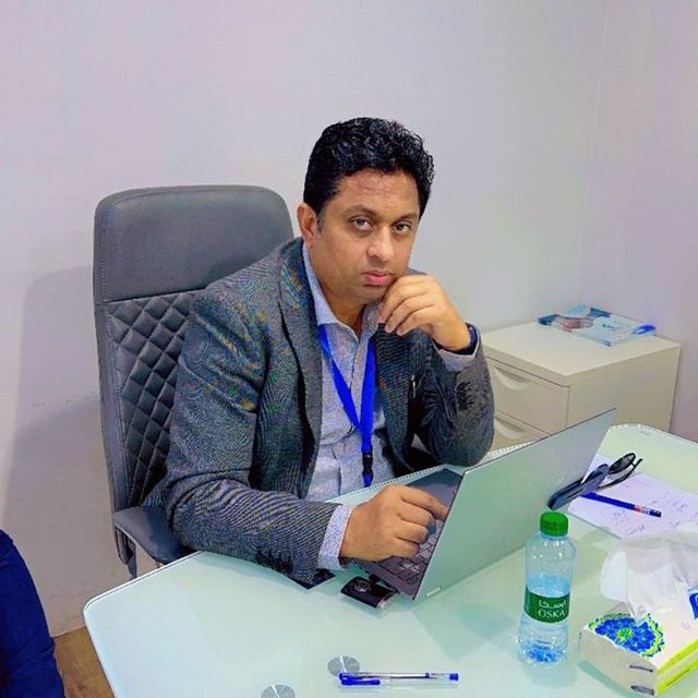 أحد أعضاء فريق برايم أكسيس للاستشارات